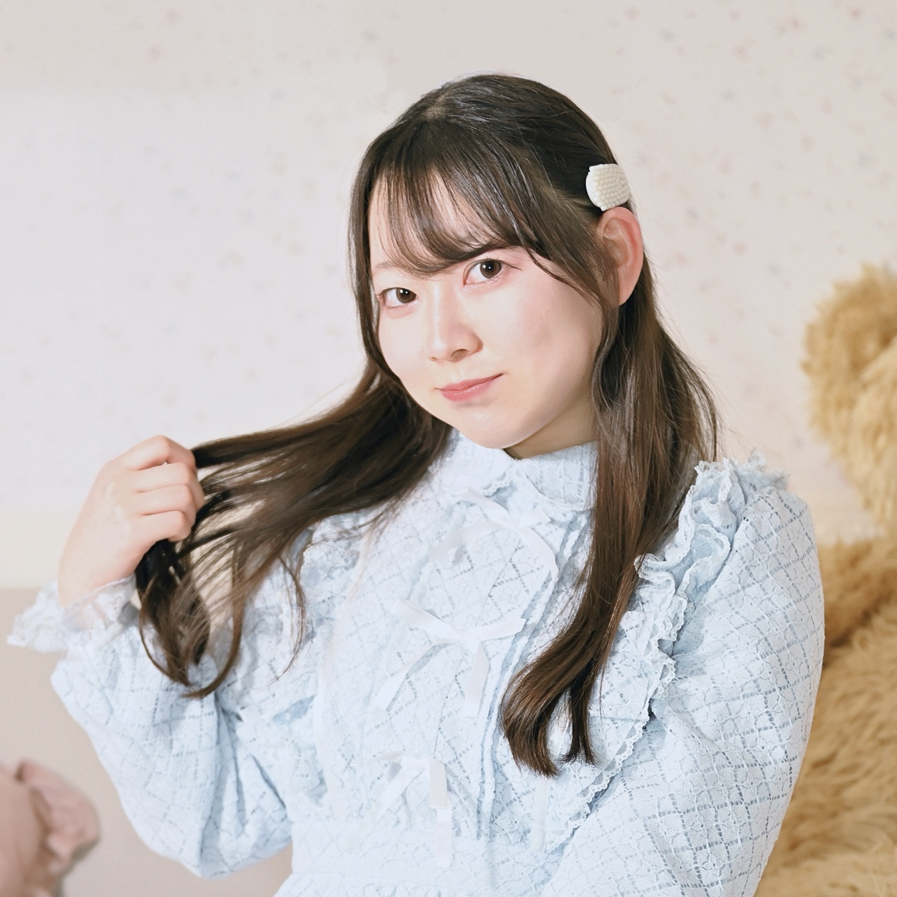 小川　菜月
