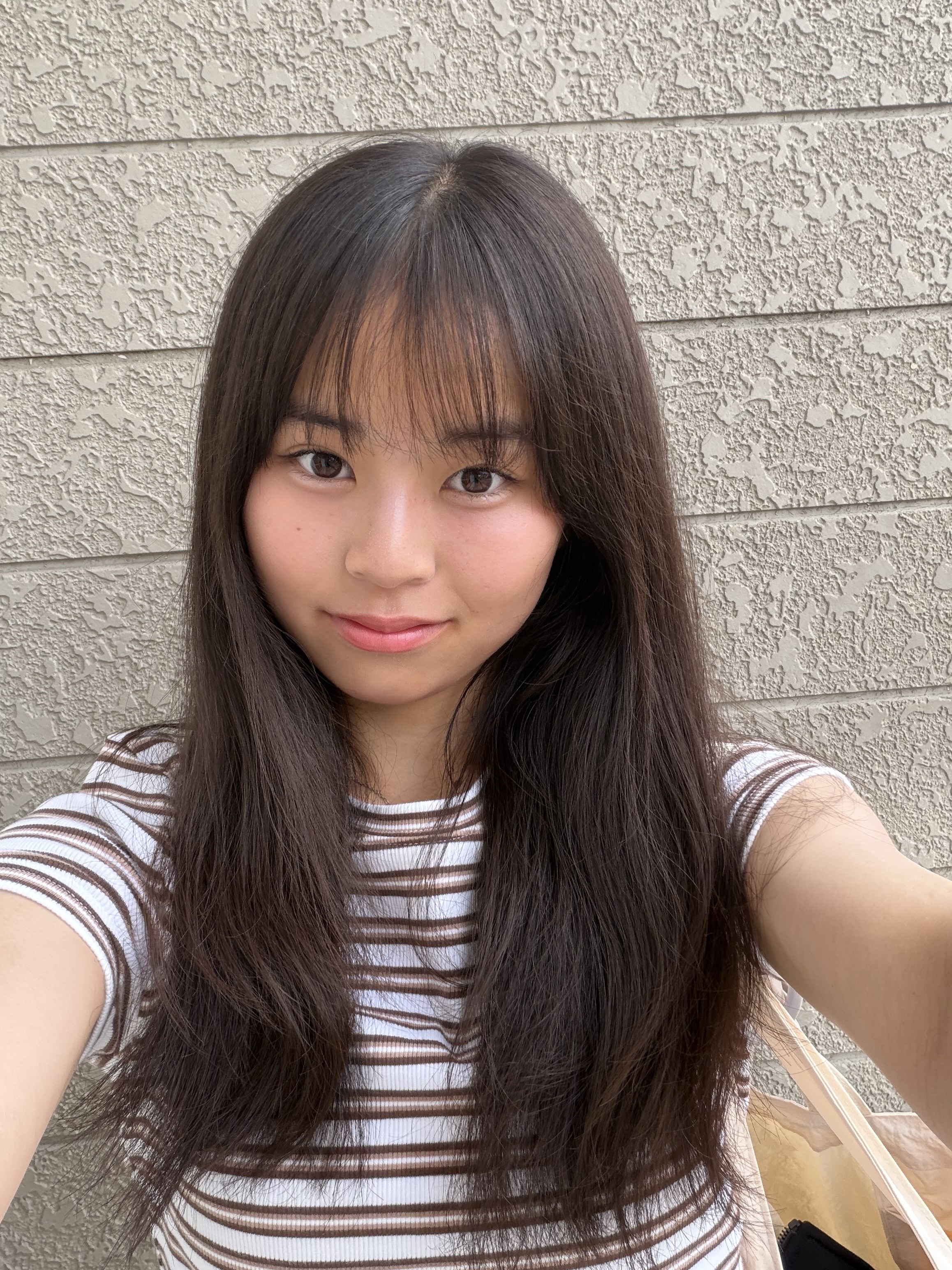 みな