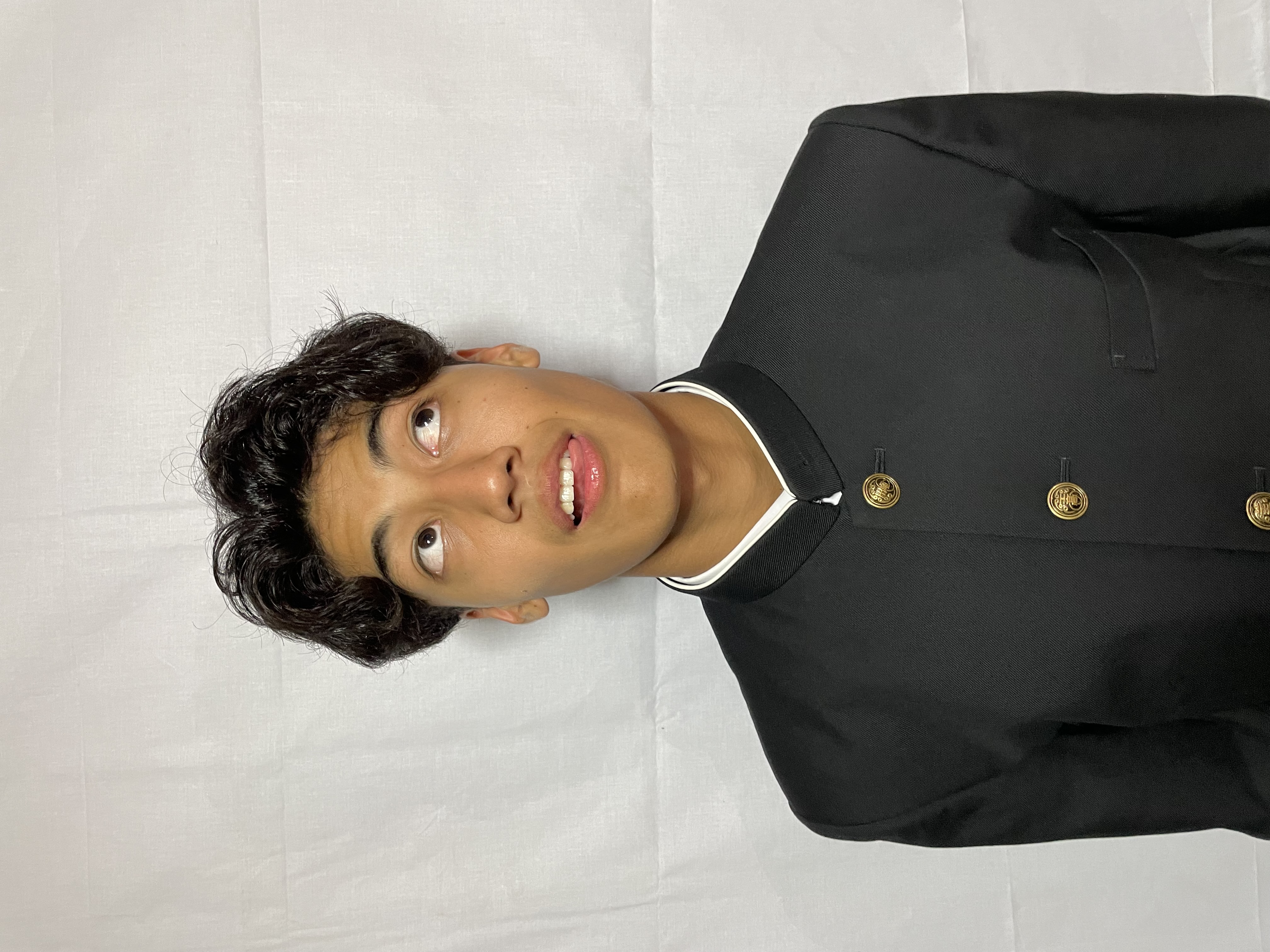 川口イサ仁