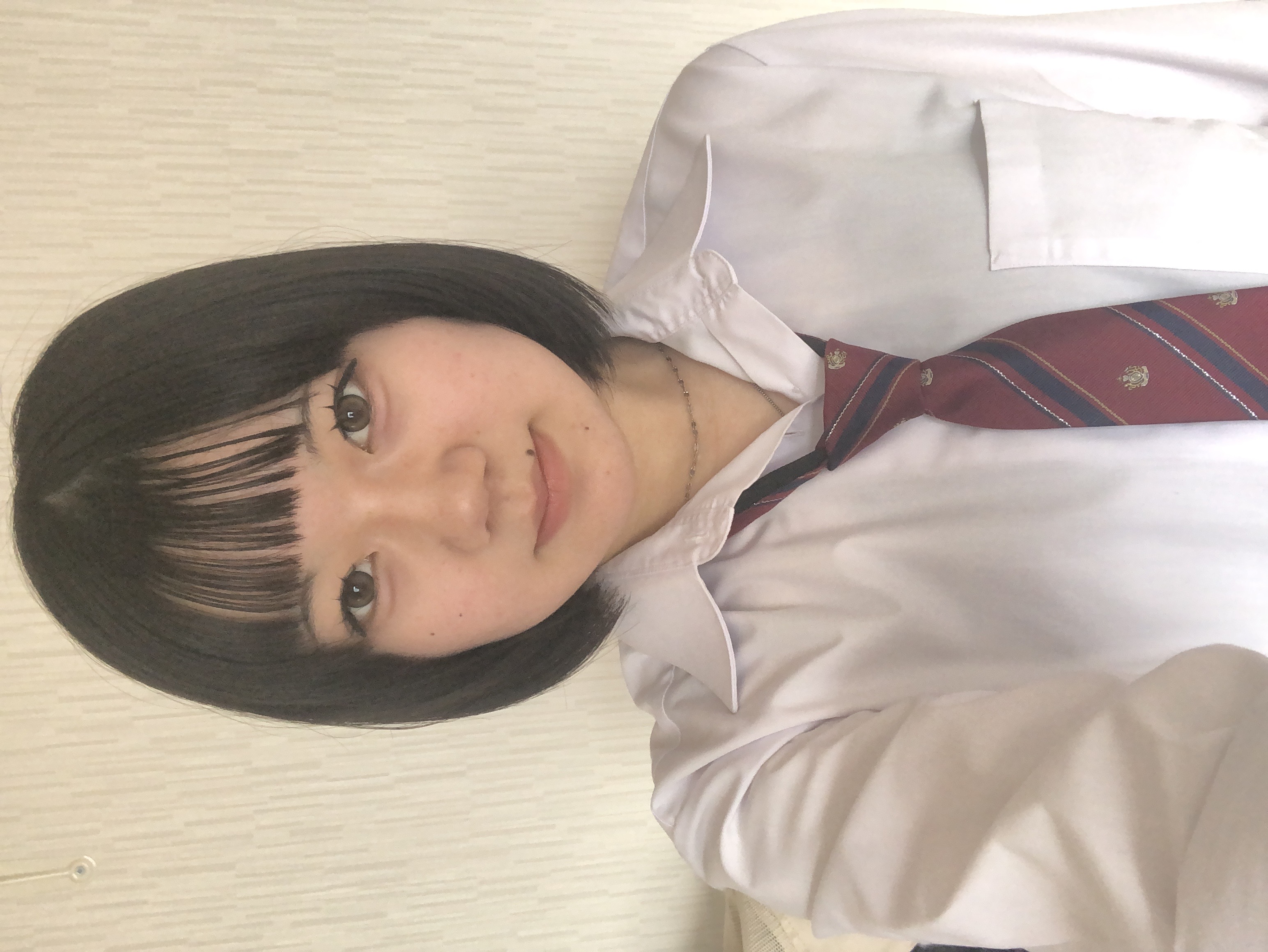 華