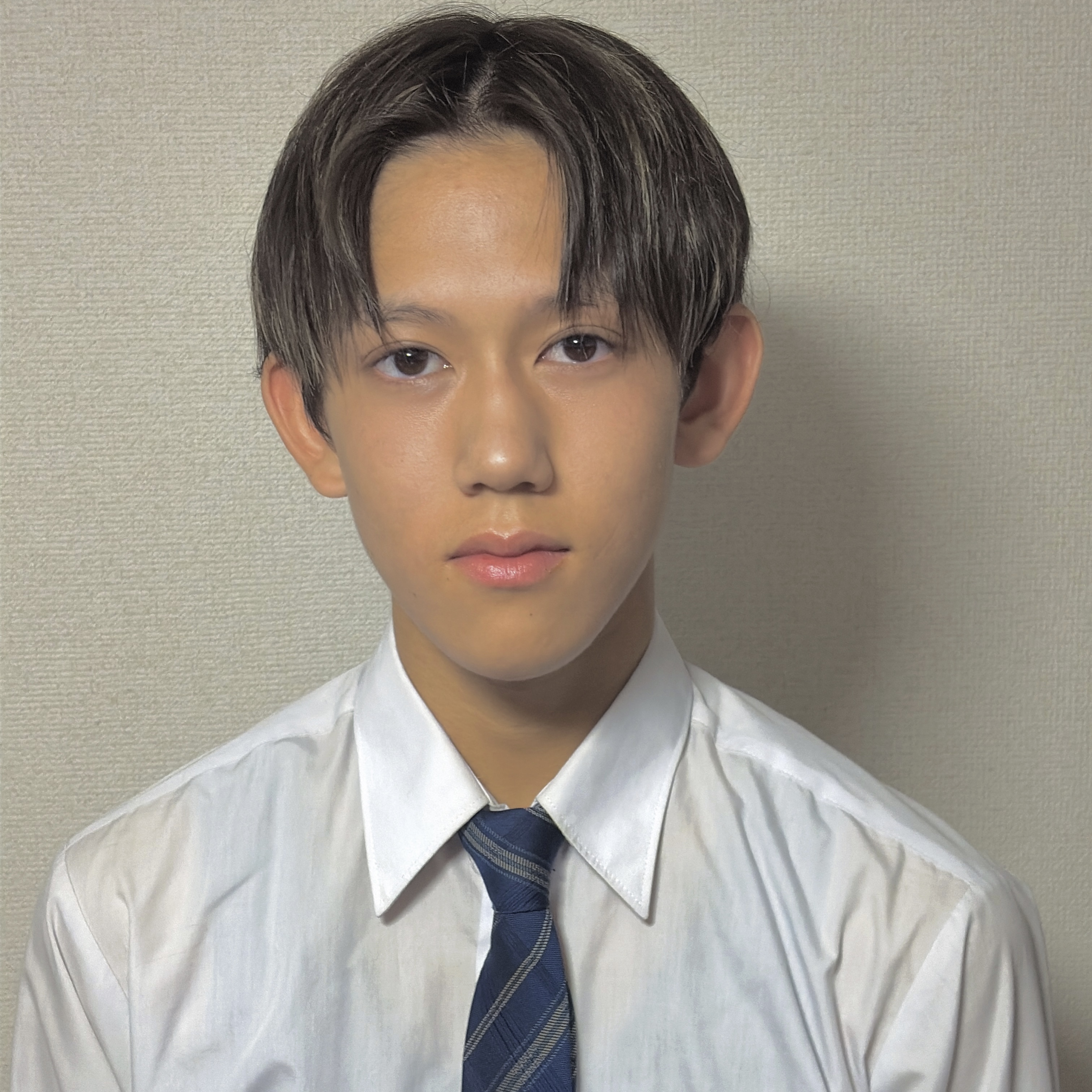 嶋尾維人