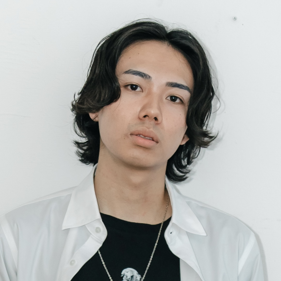 芦田右仁