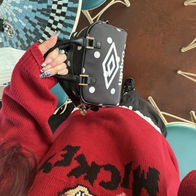 和